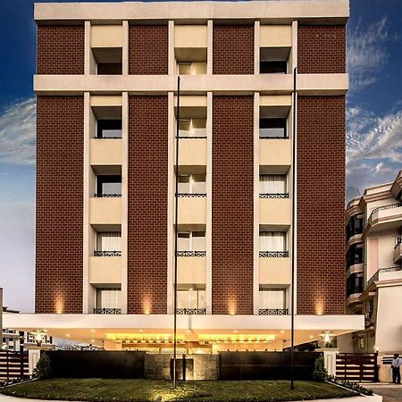 The Altruist Business Hotel Hitech Hyderabad Bagian luar foto