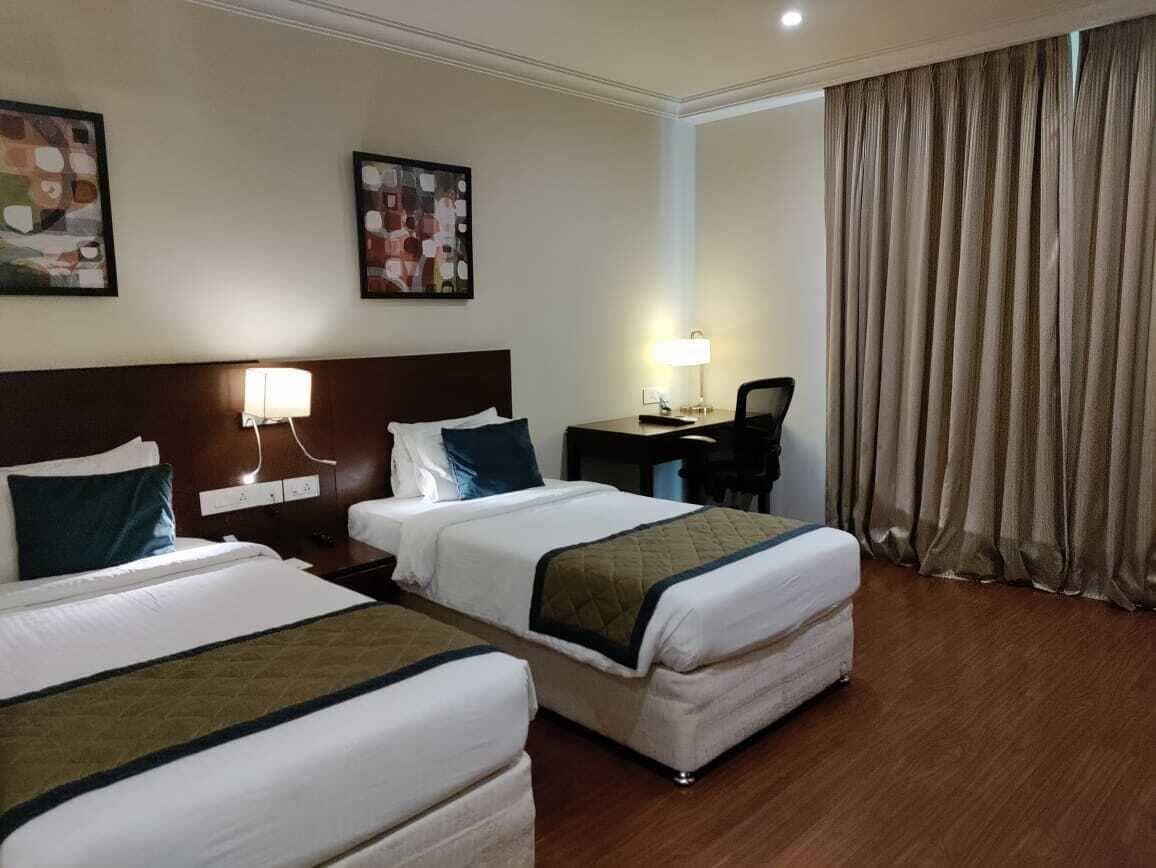 The Altruist Business Hotel Hitech Hyderabad Bagian luar foto