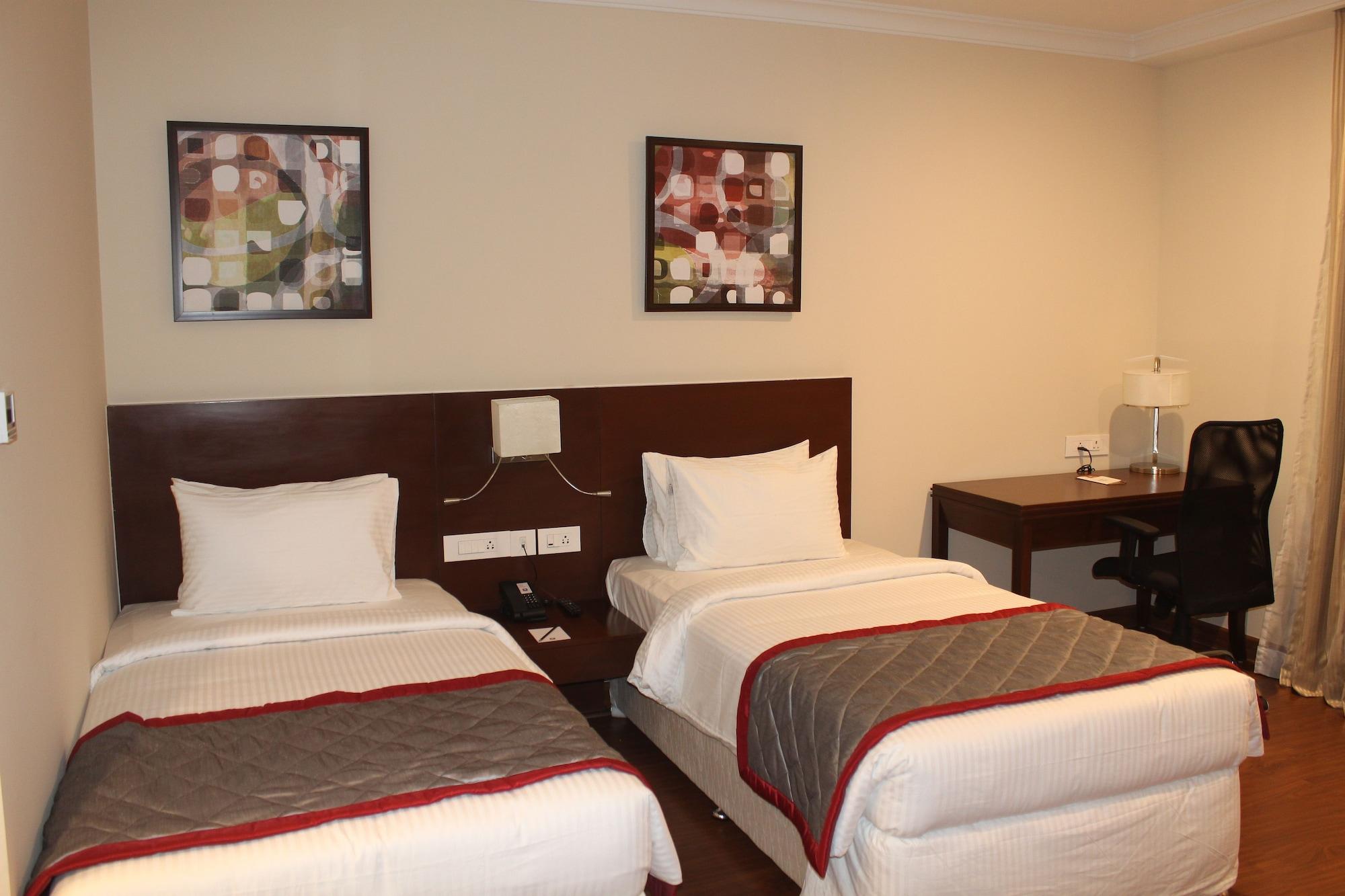 The Altruist Business Hotel Hitech Hyderabad Bagian luar foto