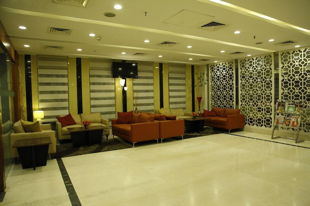The Altruist Business Hotel Hitech Hyderabad Bagian luar foto
