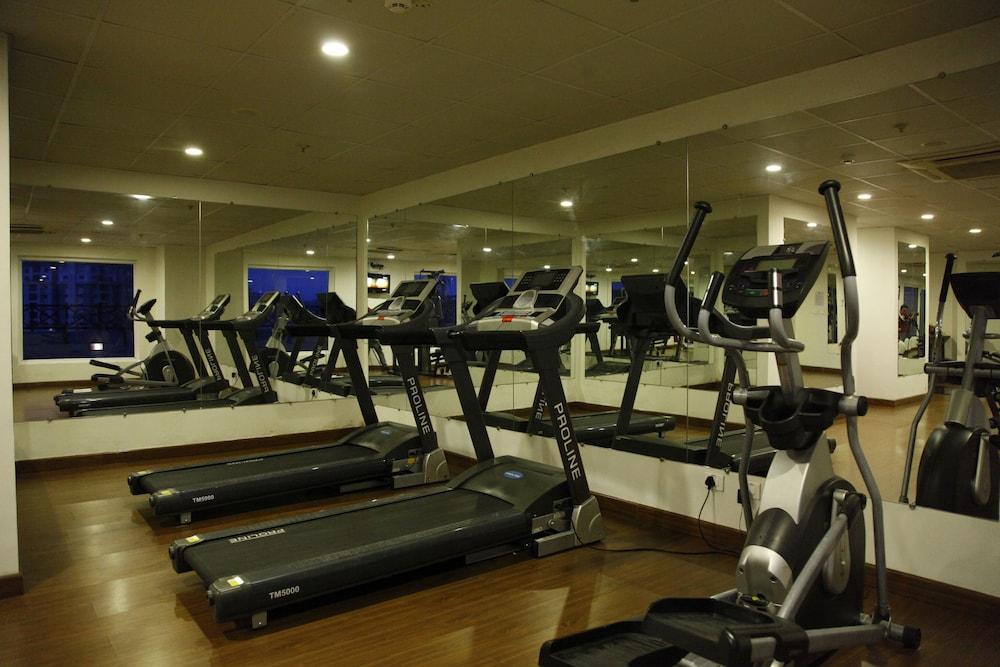 The Altruist Business Hotel Hitech Hyderabad Bagian luar foto