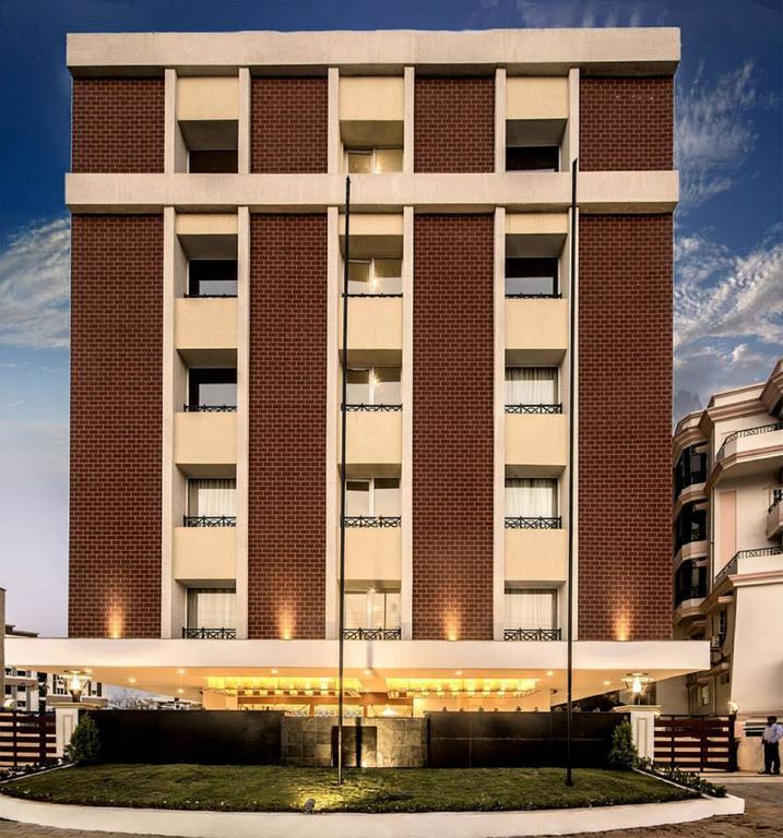 The Altruist Business Hotel Hitech Hyderabad Bagian luar foto