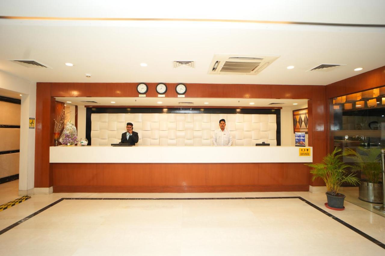 The Altruist Business Hotel Hitech Hyderabad Bagian luar foto